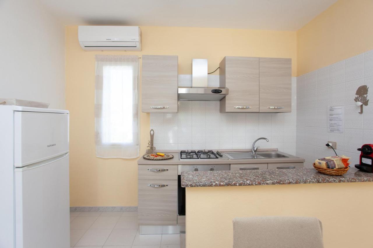 Appartamento Brezza Marina Budoni Exterior foto